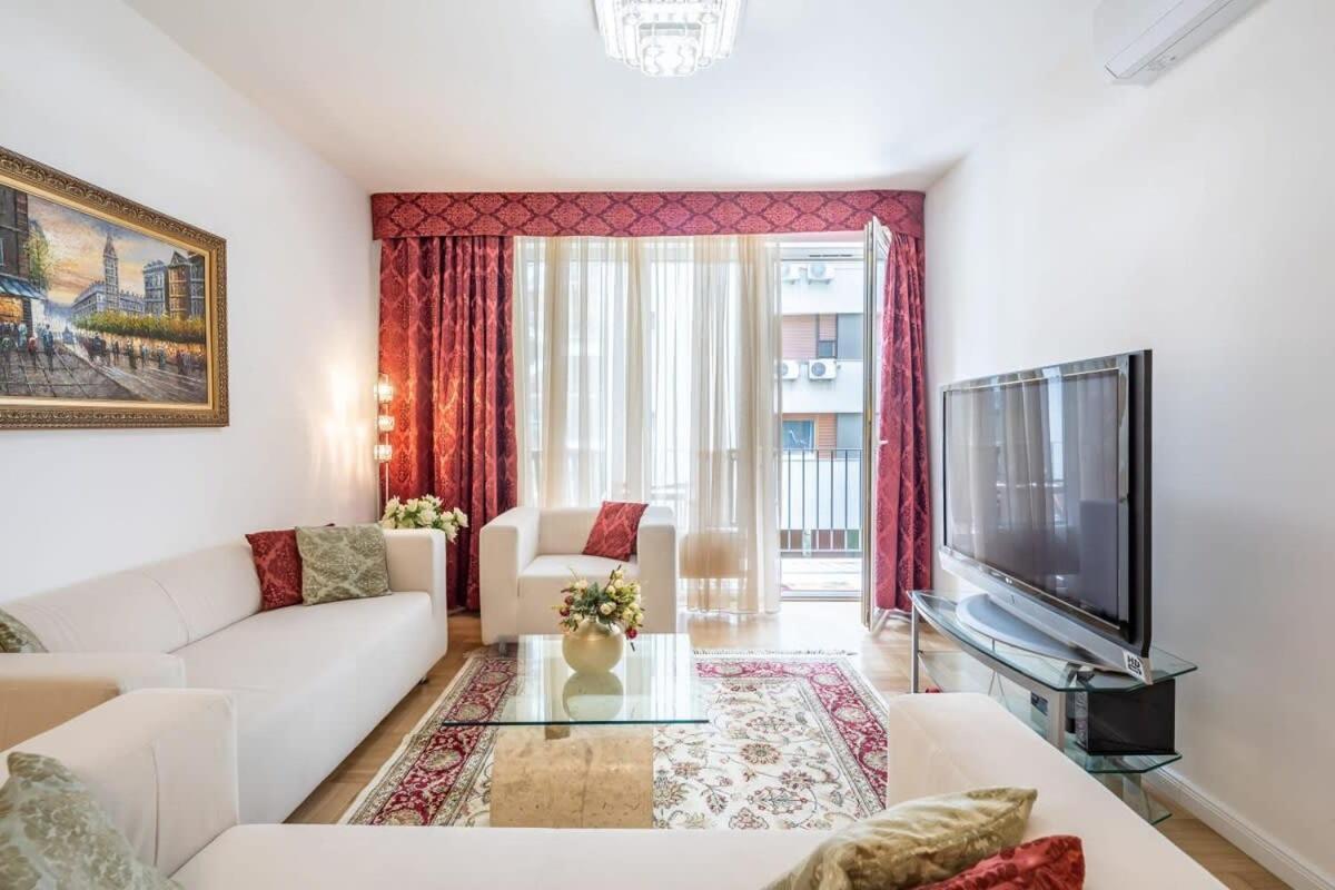 Homey With Ac And Balcony Apartamento *